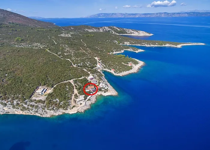 Apartment Pokrivenik 10427a Zastražišće